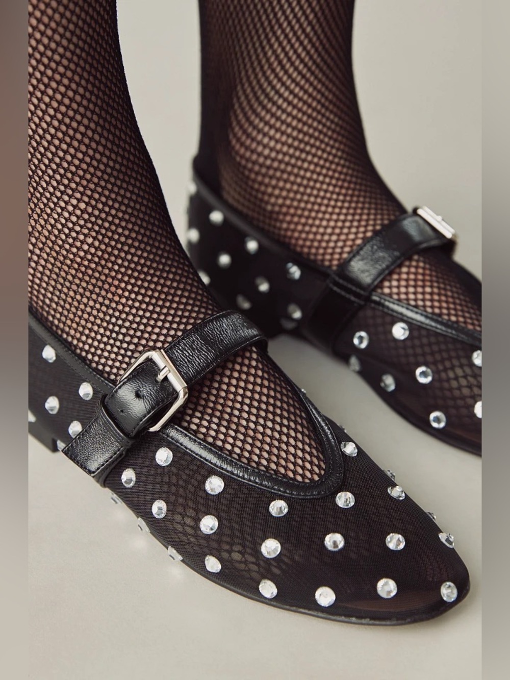 Bibi Lou Naila flat in black